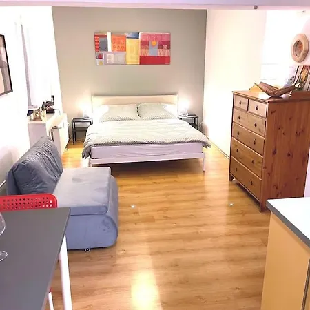Apartment Stylish In The Old Town Bratislava